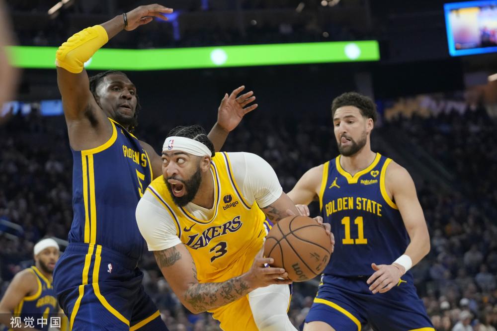 返乡专列的 返乡专列的