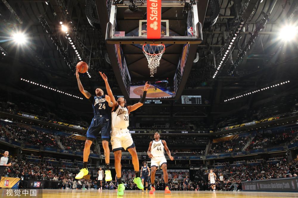 节返乡潮中 节返乡潮中