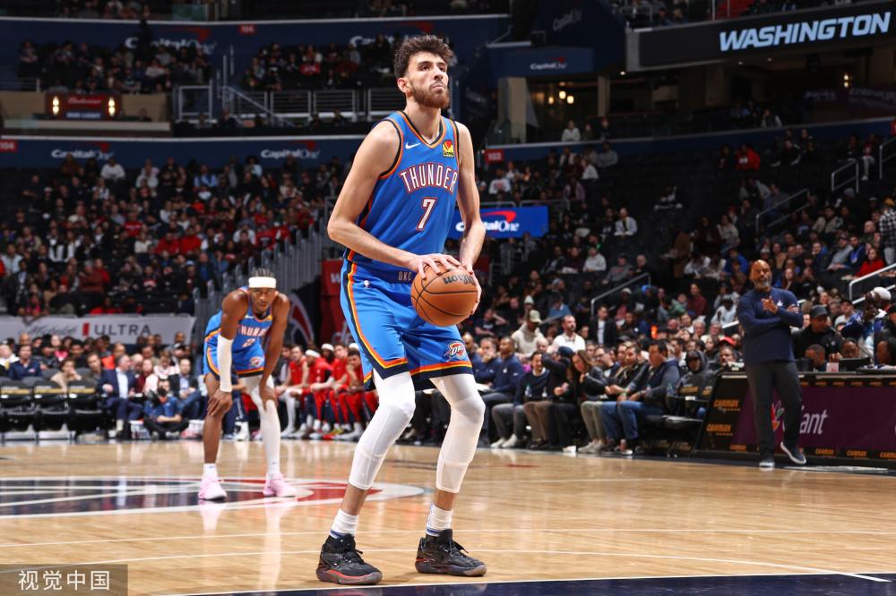 稍占上风 稍占上风